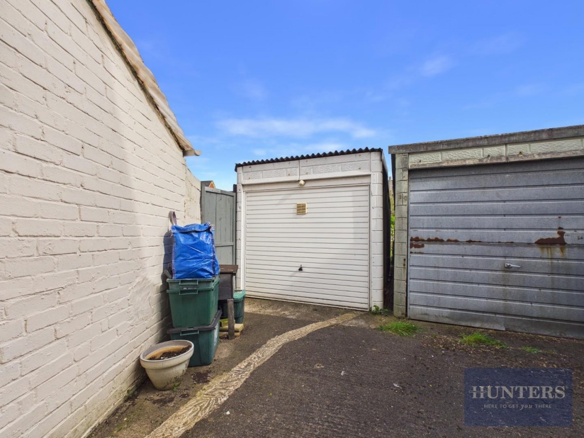 Arle Avenue, Cheltenham