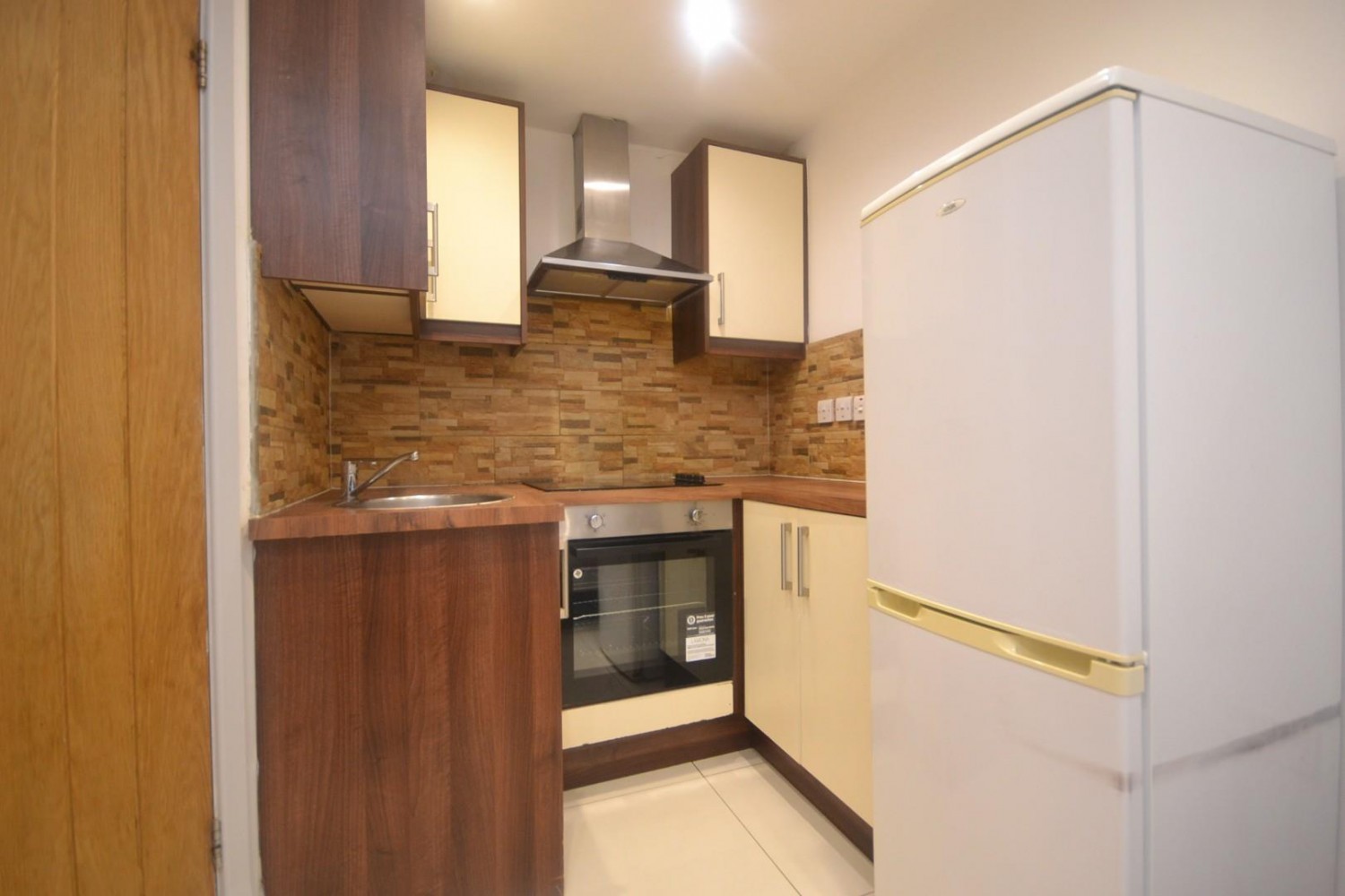 Carey Street, Reading