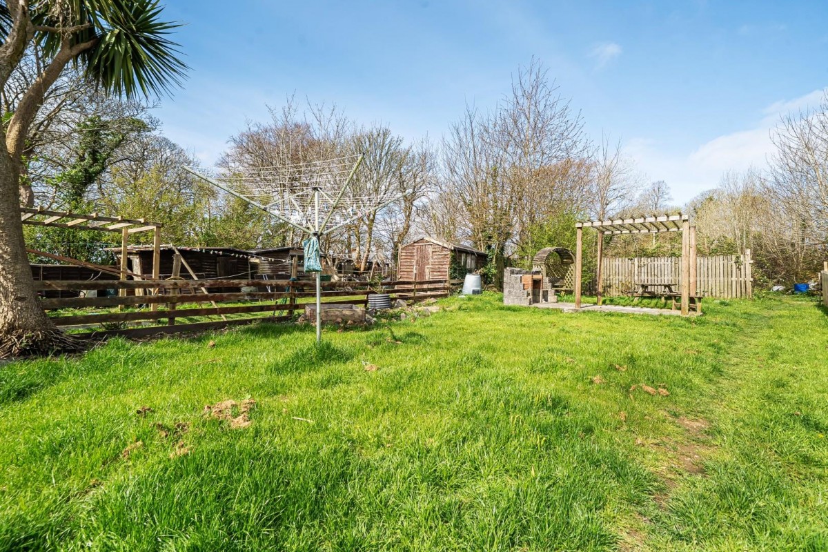Rosewarne Road, Gwinear, Hayle