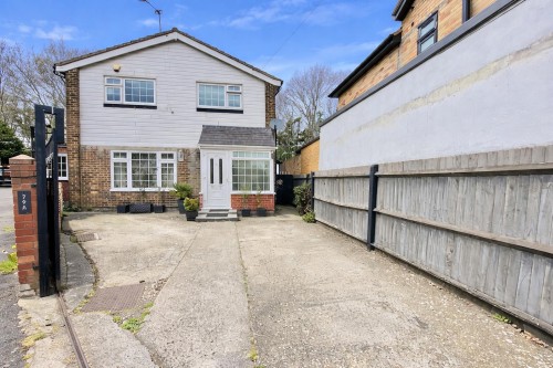 Minterne Waye, Hayes, UB4 0PF