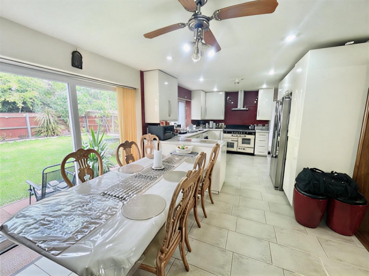 Minterne Waye, Hayes, UB4 0PF