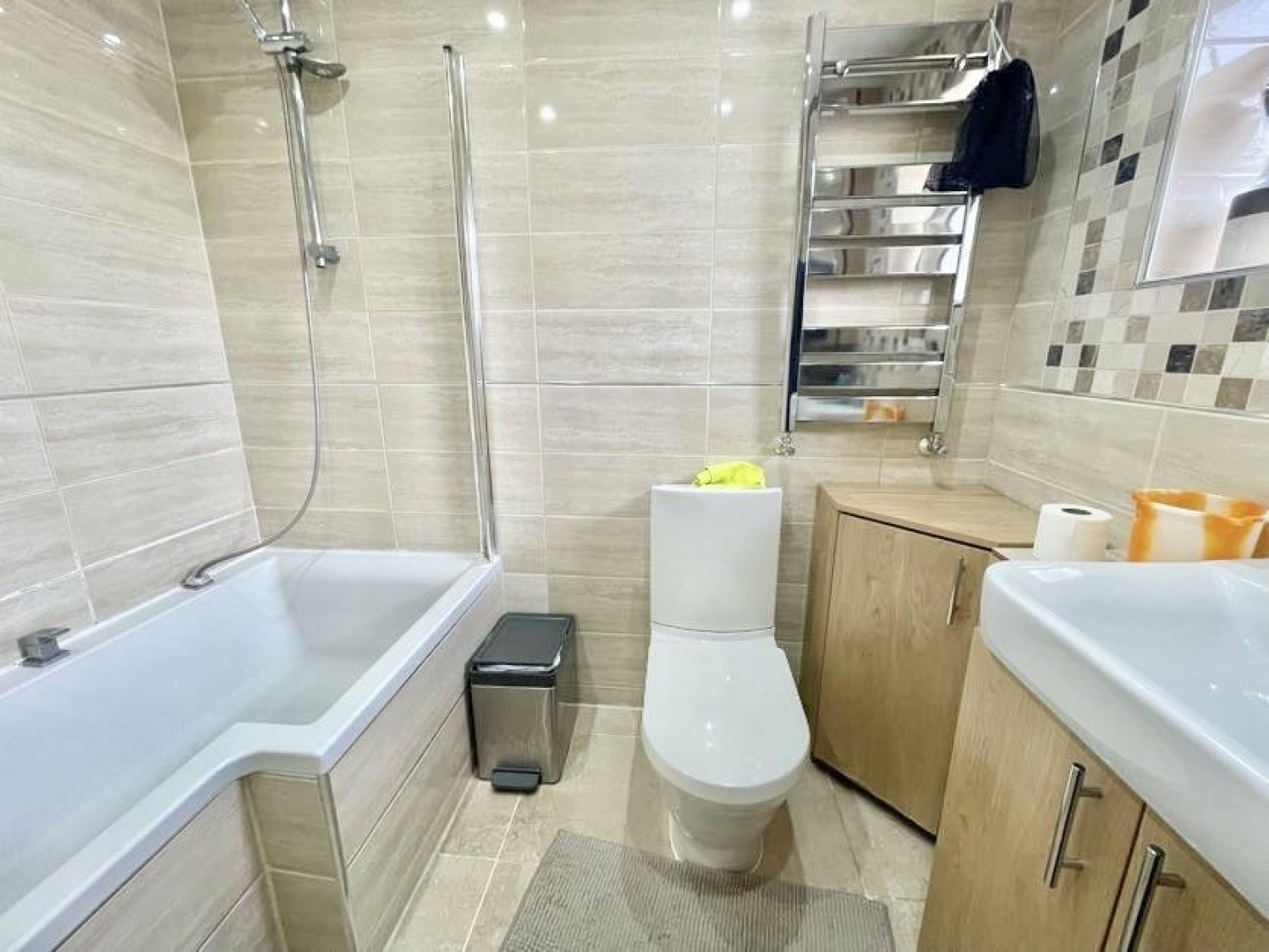 Minterne Waye, Hayes, UB4 0PF