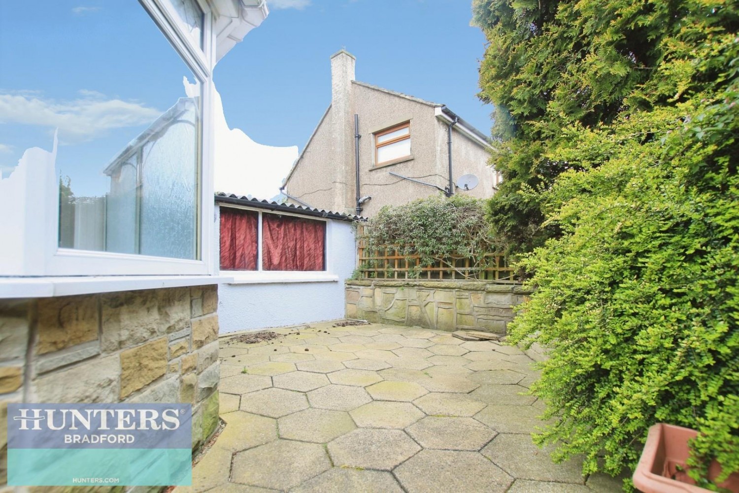 Tyersal Court Bradford, BD4 8EN