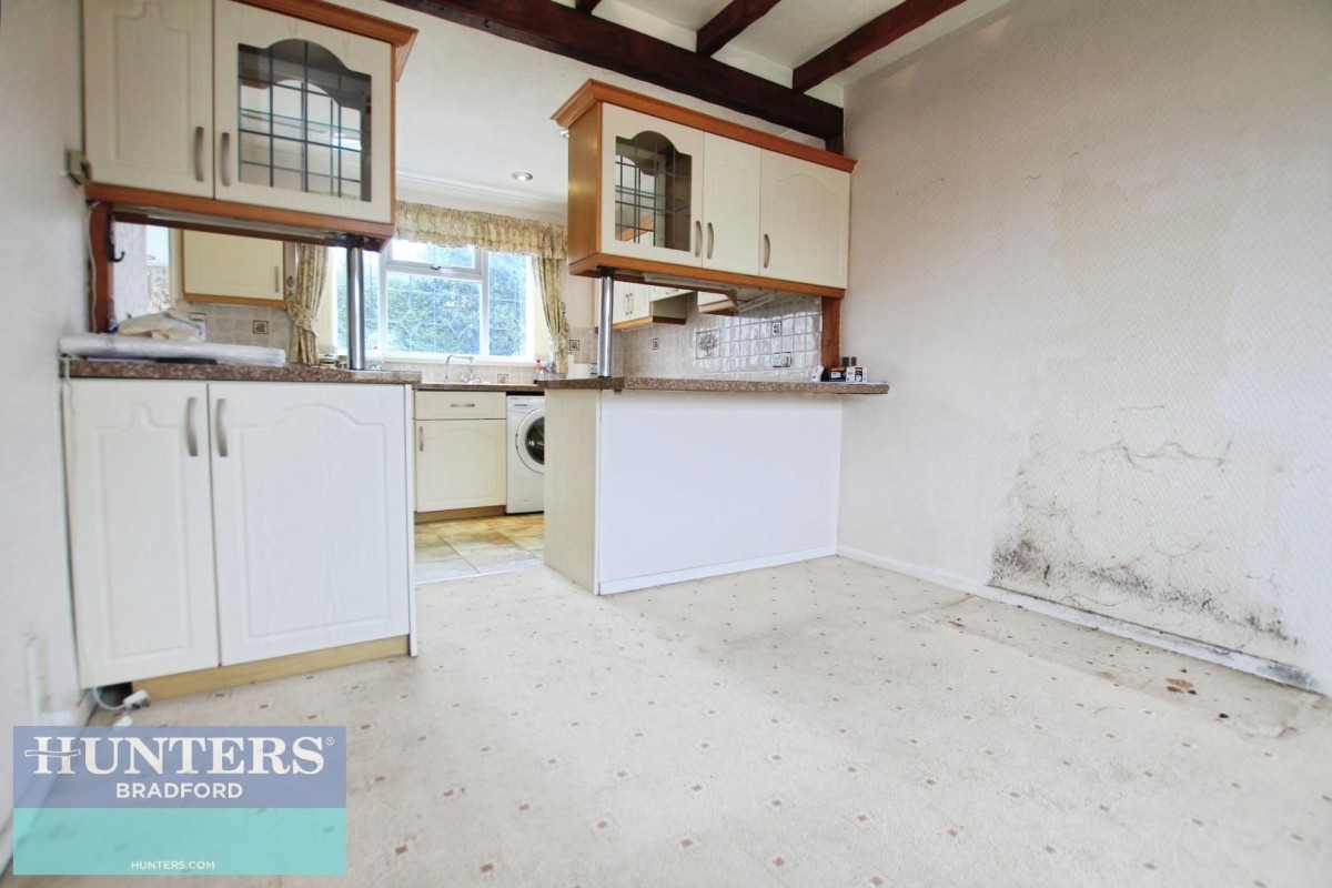 Tyersal Court Bradford, BD4 8EN