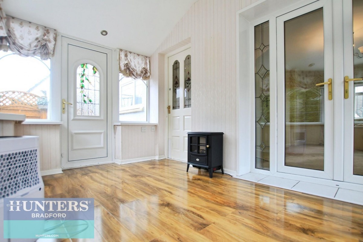 Tyersal Court Bradford, BD4 8EN