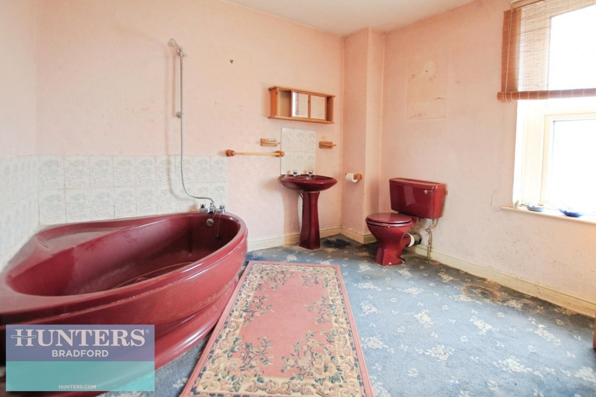 Brassey Terrace Bradford, BD4 7JZ