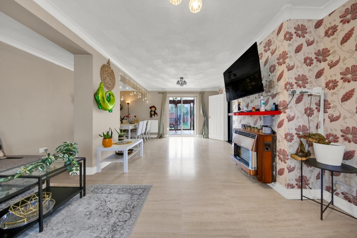 Rose Lane, Romford, RM6