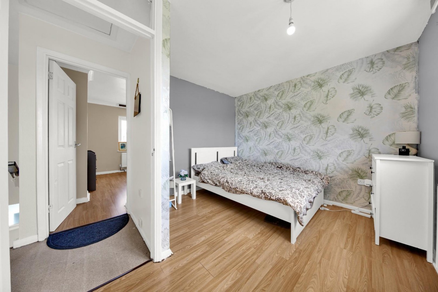 Rose Lane, Romford, RM6