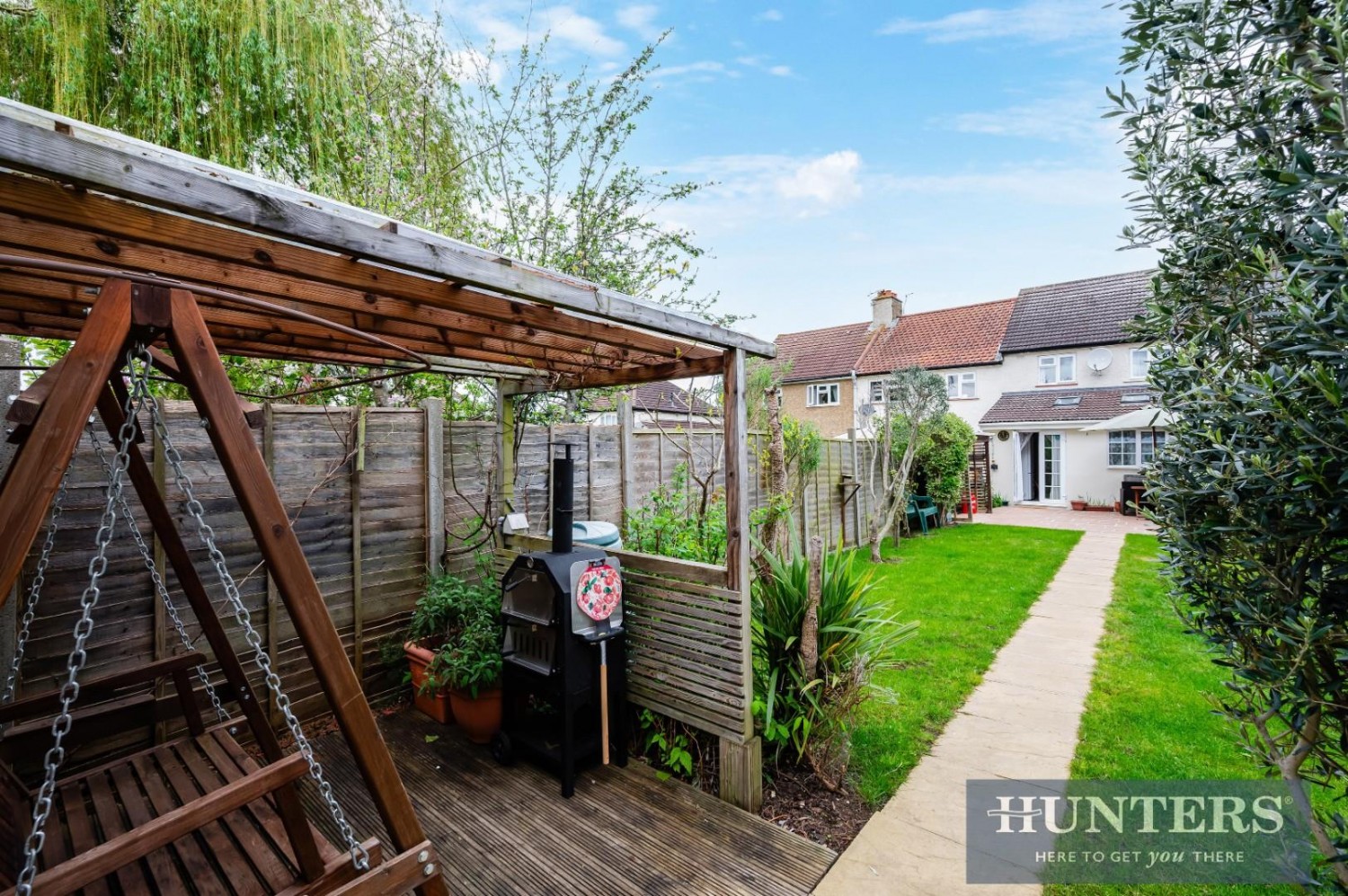 Ridge Road, Sutton