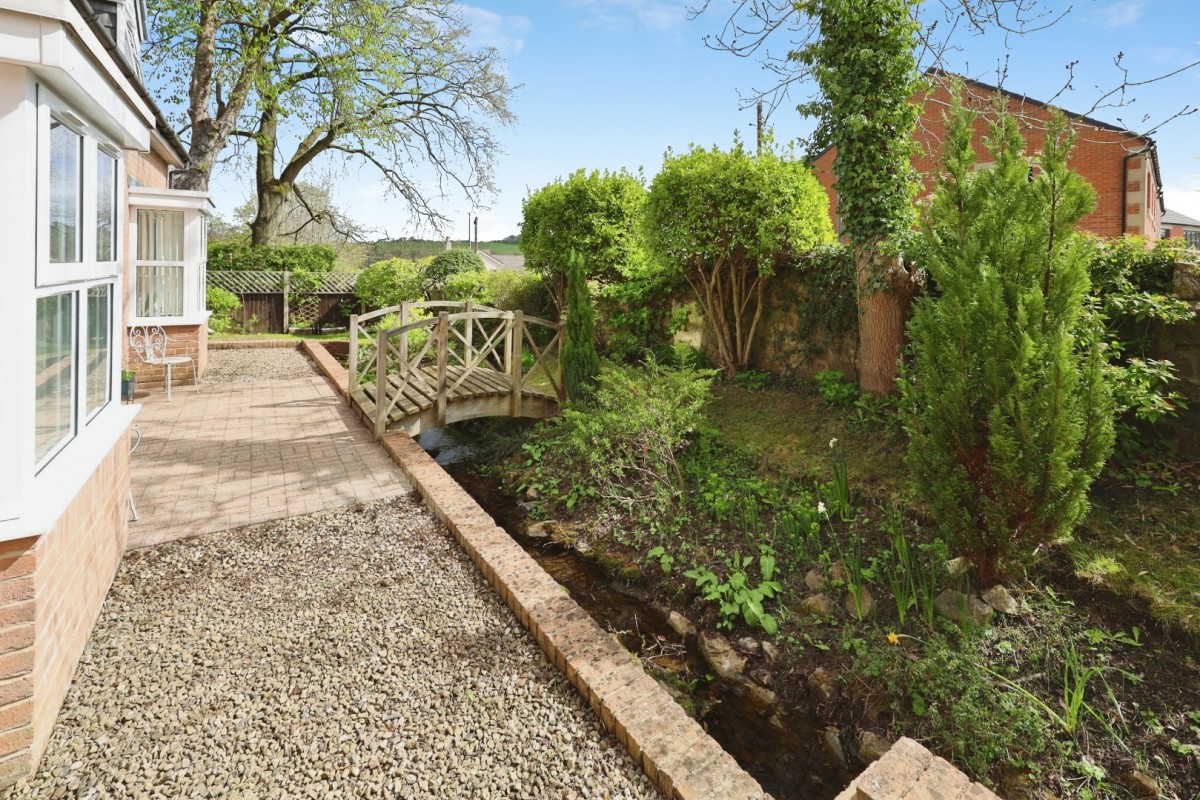 Vicarage Close, Howden Le Wear, Crook, DL15 8RB