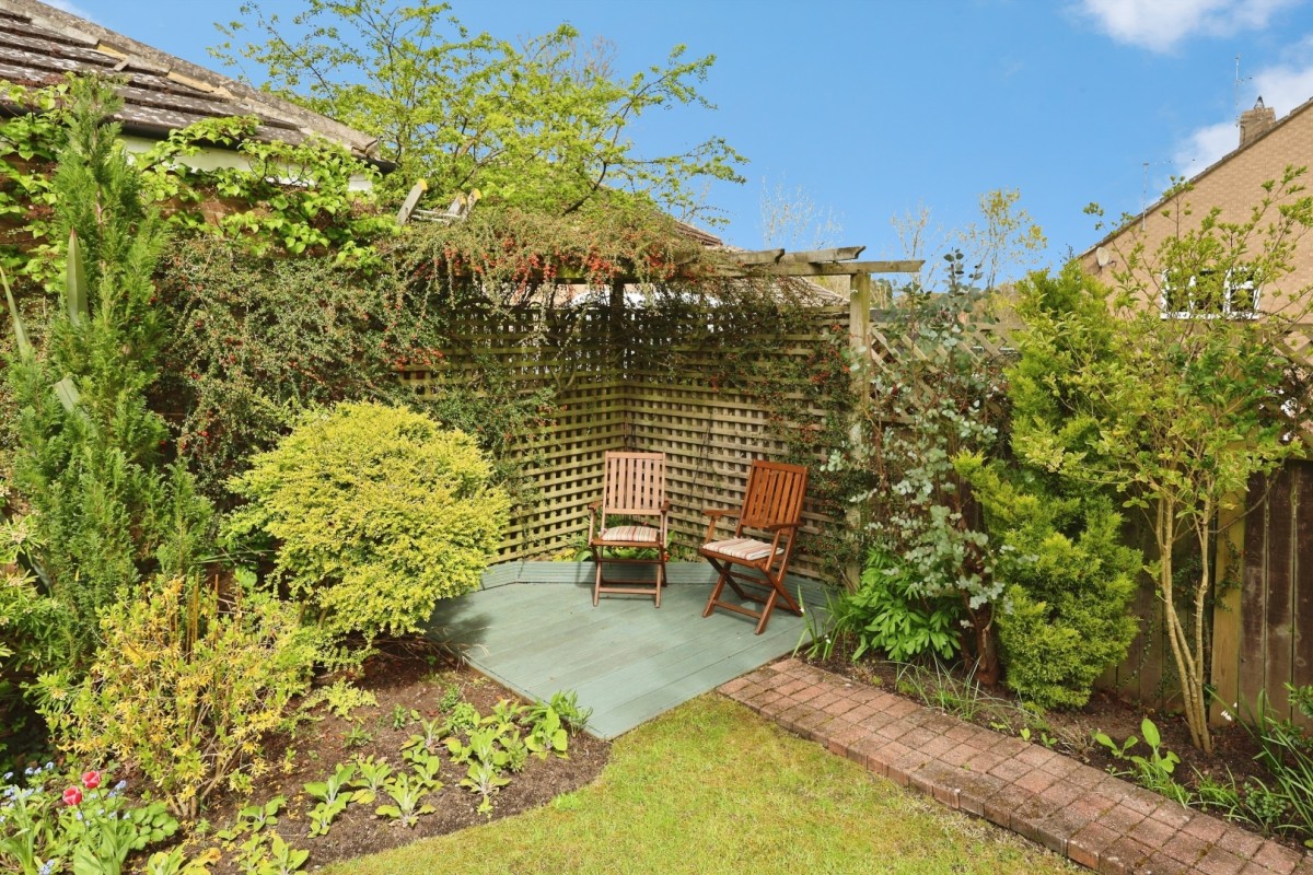 Vicarage Close, Howden Le Wear, Crook, DL15 8RB