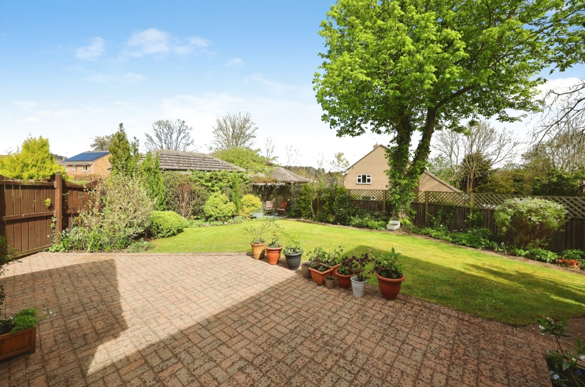 Vicarage Close, Howden Le Wear, Crook, DL15 8RB