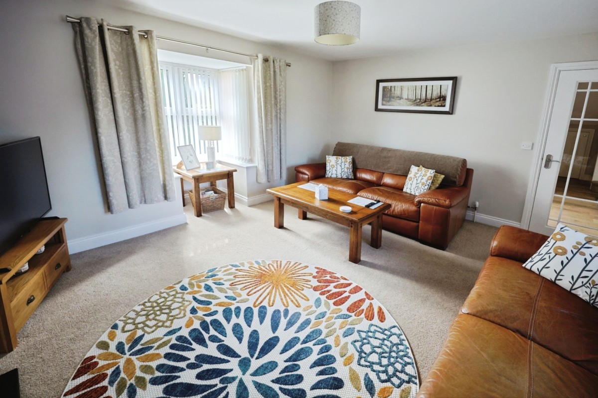 Vicarage Close, Howden Le Wear, Crook, DL15 8RB