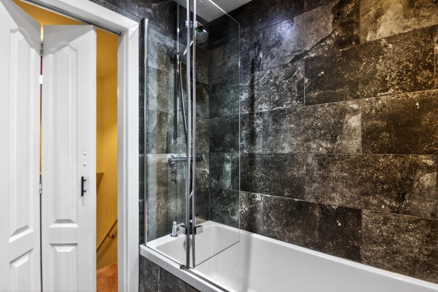 Electric Avenue Harrogate HG1 2BB