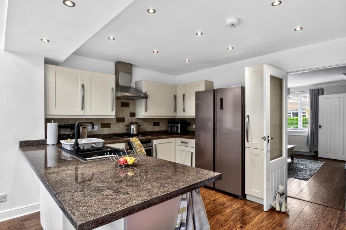 Electric Avenue Harrogate HG1 2BB