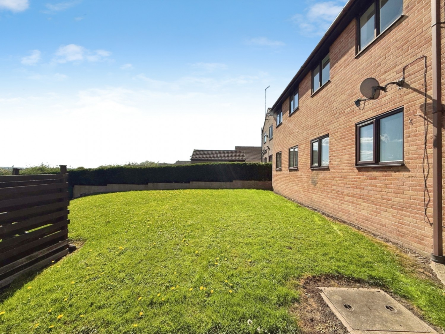 Aylesbury Court, Sheffield