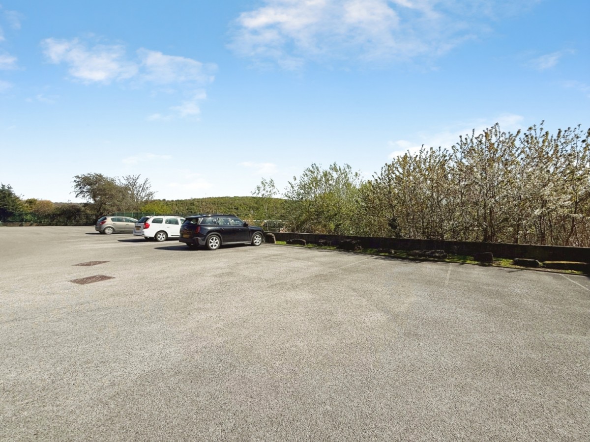 Aylesbury Court, Sheffield