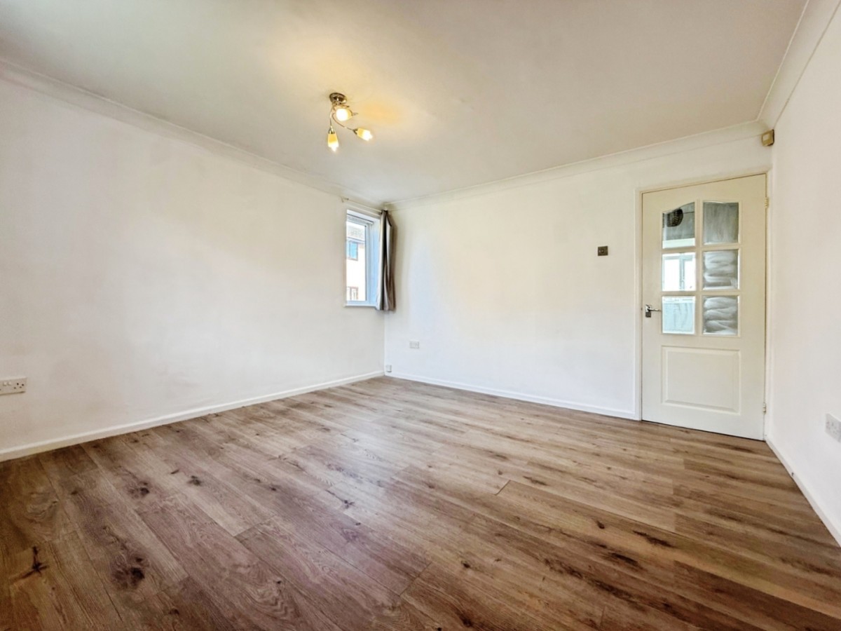 Aylesbury Court, Sheffield