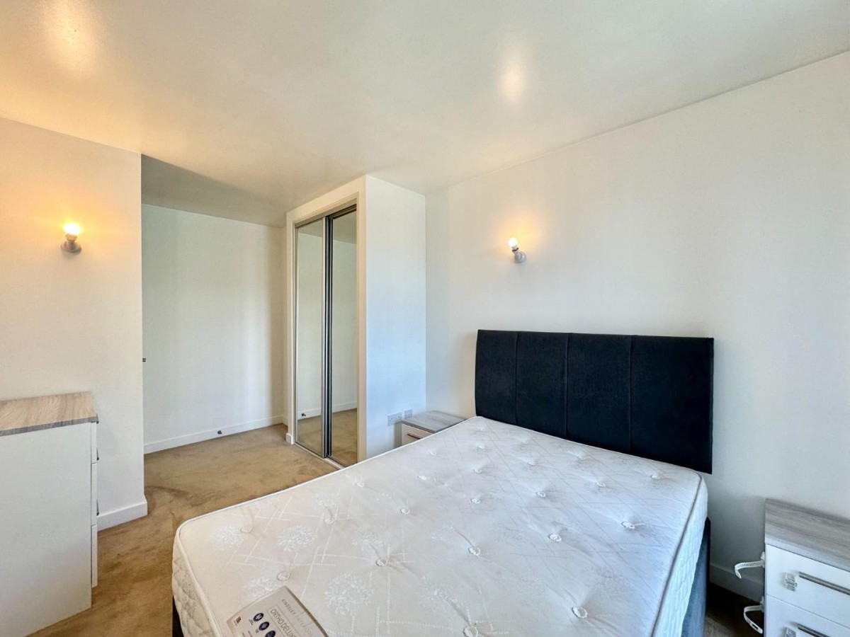 Cardinal Building, Station Approach, Hayes