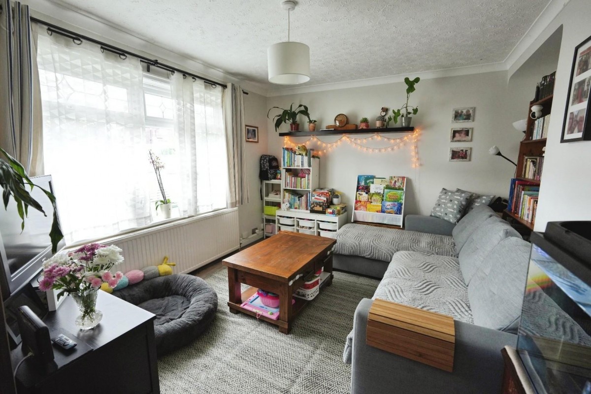 Benchill Road, Manchester