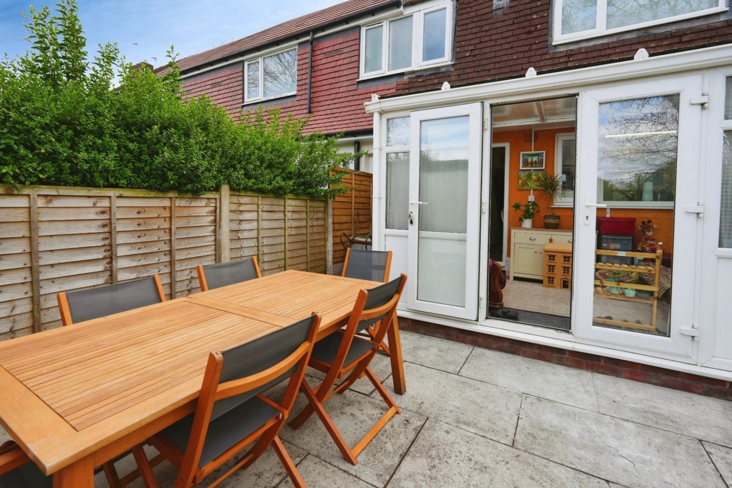 Benchill Road, Manchester