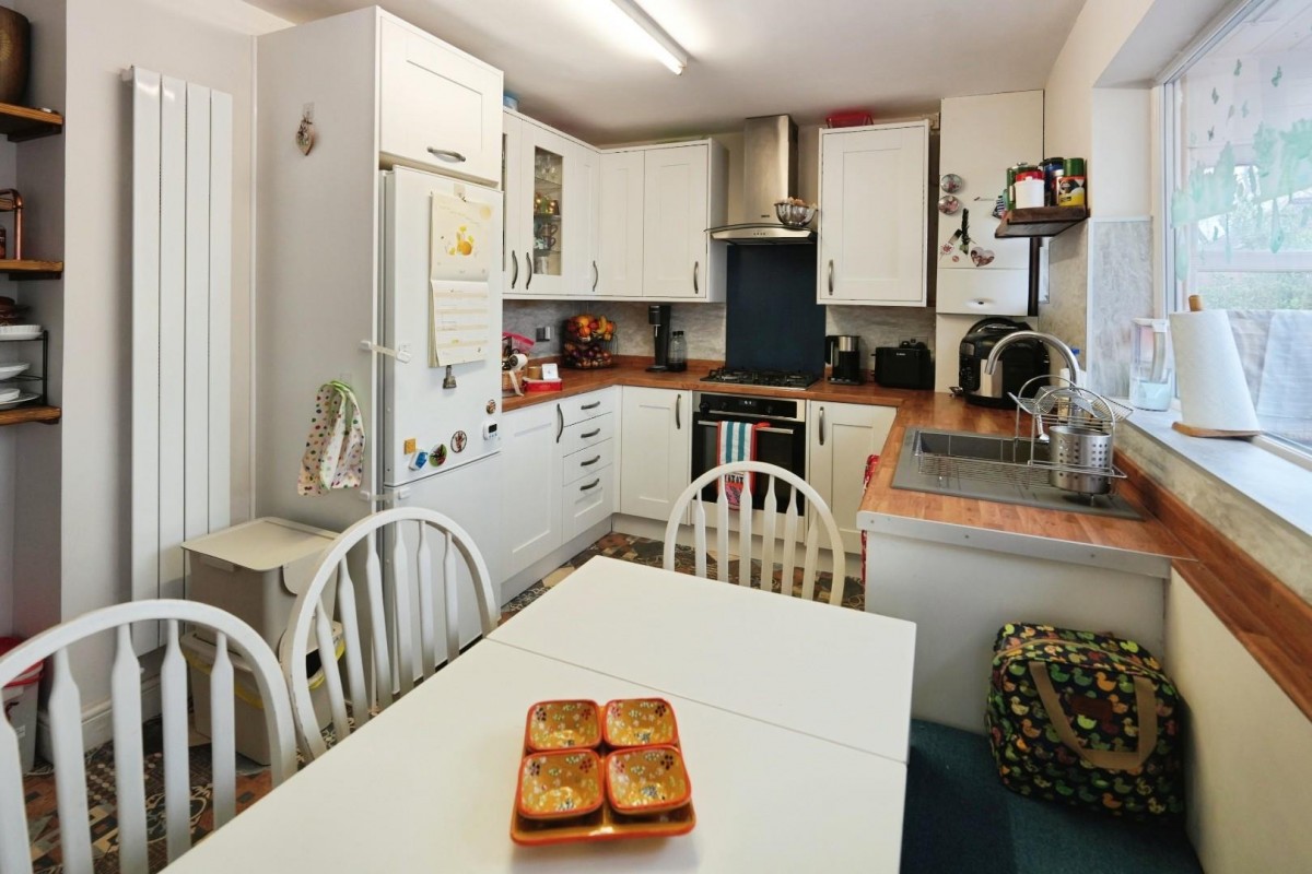 Benchill Road, Manchester