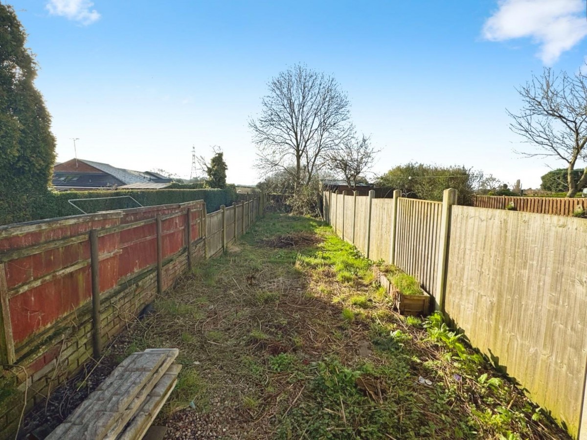 Top Road, Calow, Chesterfield, S44 5SY