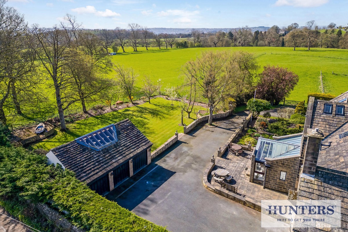 Esholt Avenue, Guiseley, Leeds