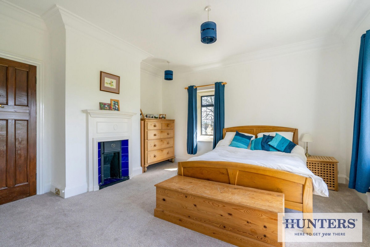 Esholt Avenue, Guiseley, Leeds