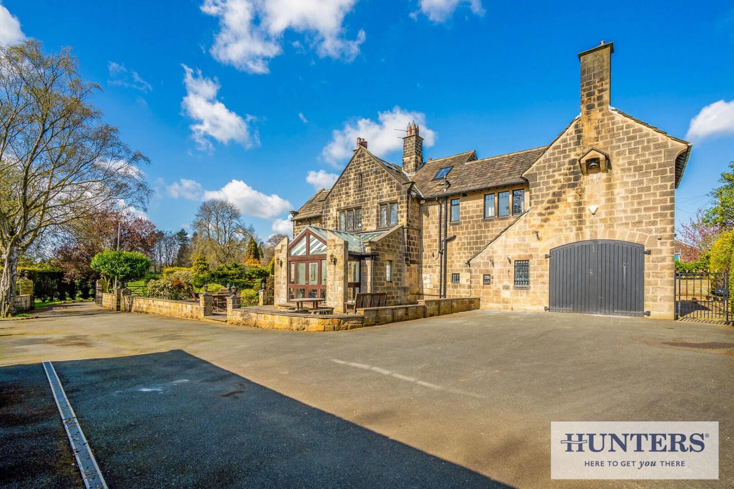 Esholt Avenue, Guiseley, Leeds