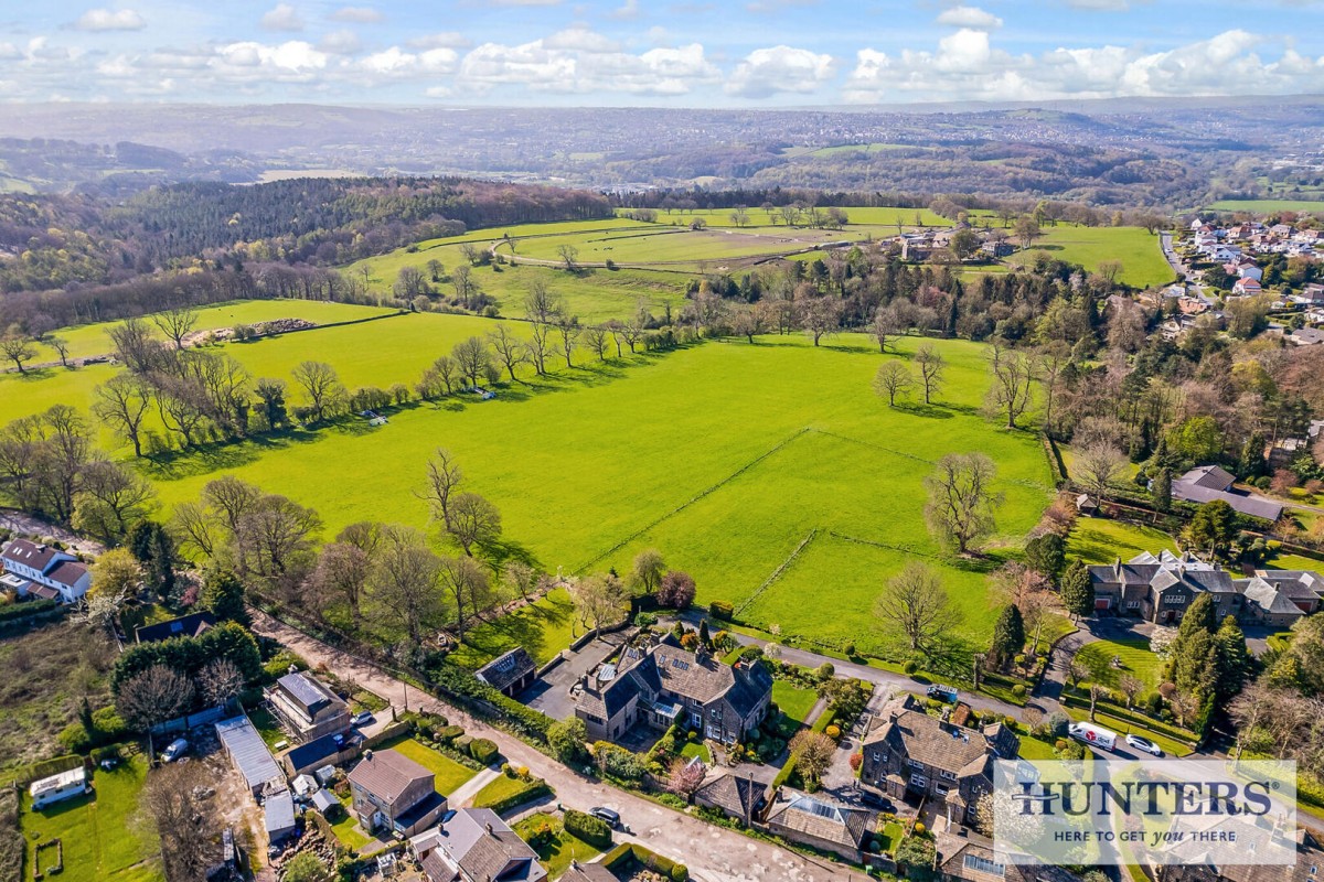 Esholt Avenue, Guiseley, Leeds