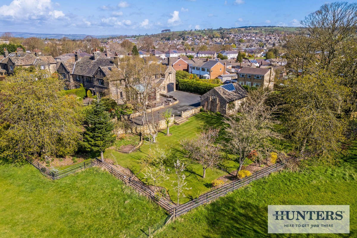 Esholt Avenue, Guiseley, Leeds