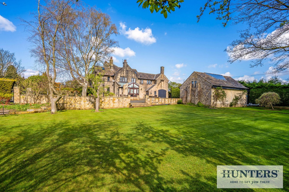 Esholt Avenue, Guiseley, Leeds