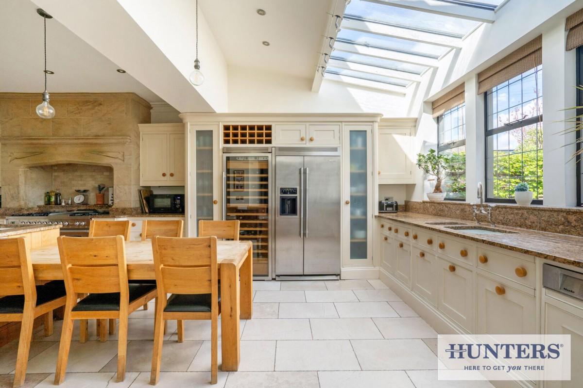 Esholt Avenue, Guiseley, Leeds