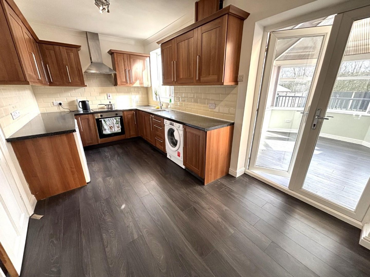 Galway Road, Bircotes, Doncaster, DN11 8BL