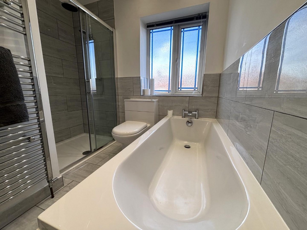 Galway Road, Bircotes, Doncaster, DN11 8BL