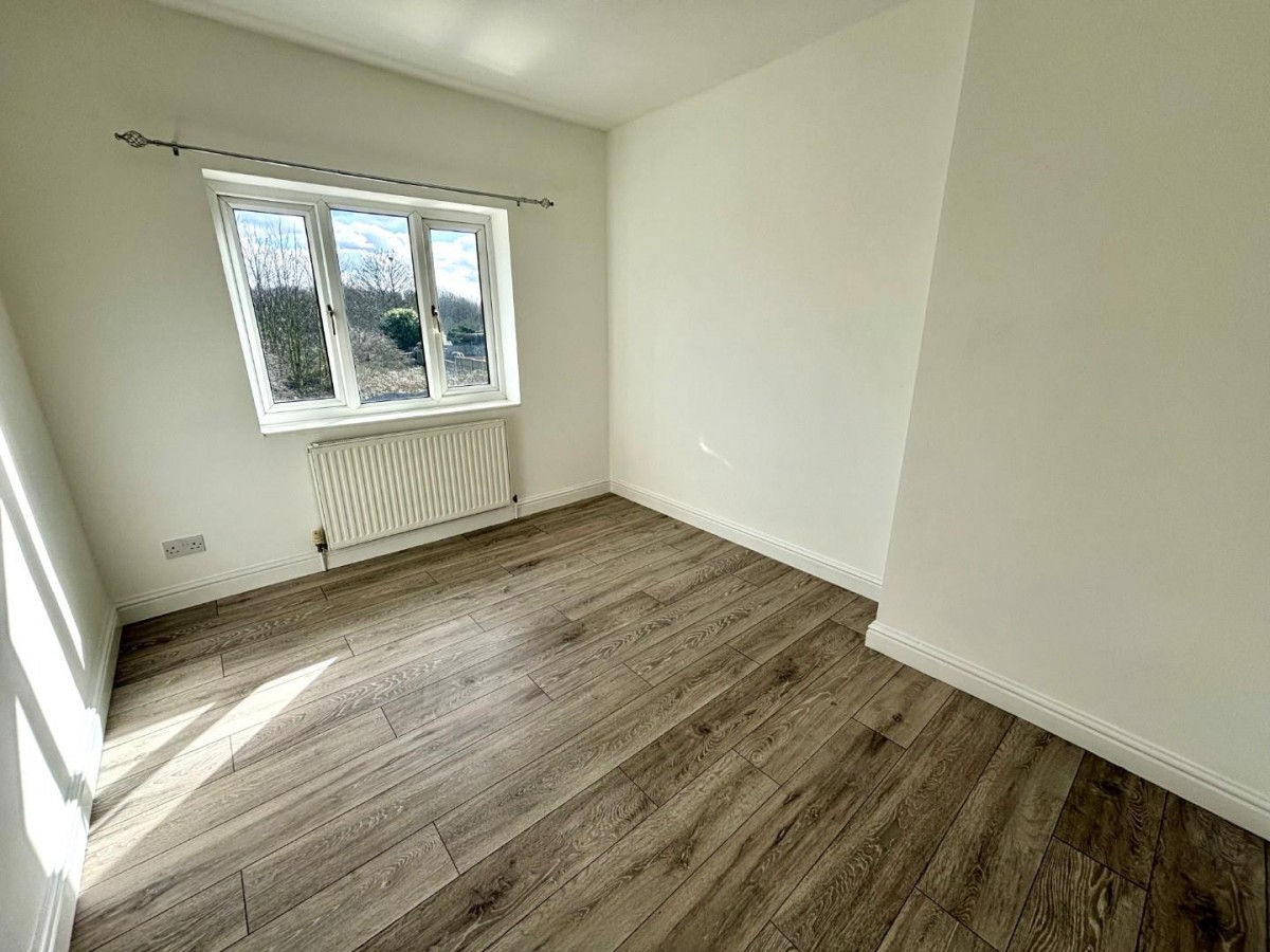 Galway Road, Bircotes, Doncaster, DN11 8BL