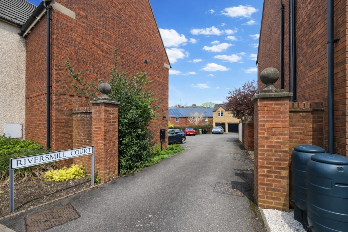 Riversmill, Dursley, Glos