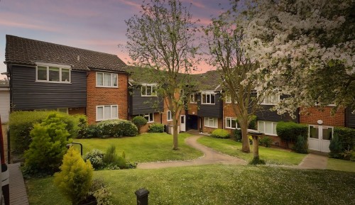 Horseshoe Court, Stanstead Abbotts