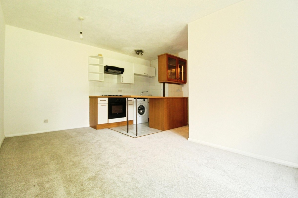 Horseshoe Court, Stanstead Abbotts