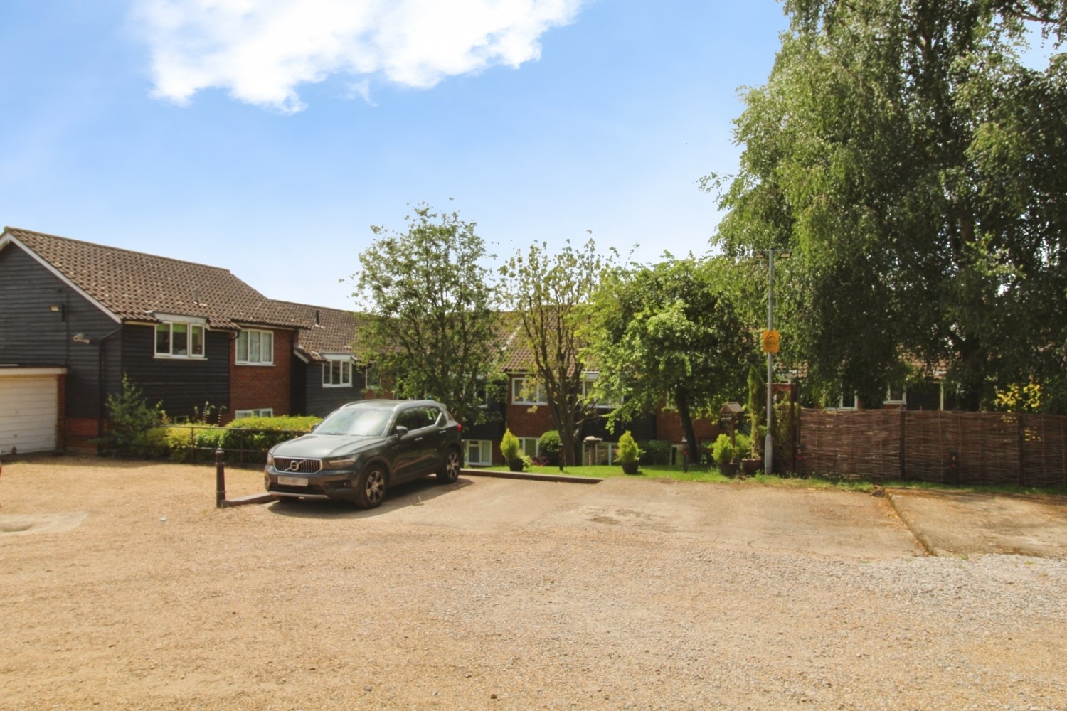 1 bedroom Flat for sale in Horseshoe Court, Stanstead Abbotts