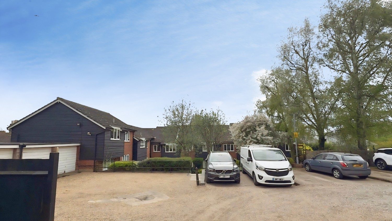 Horseshoe Court, Stanstead Abbotts