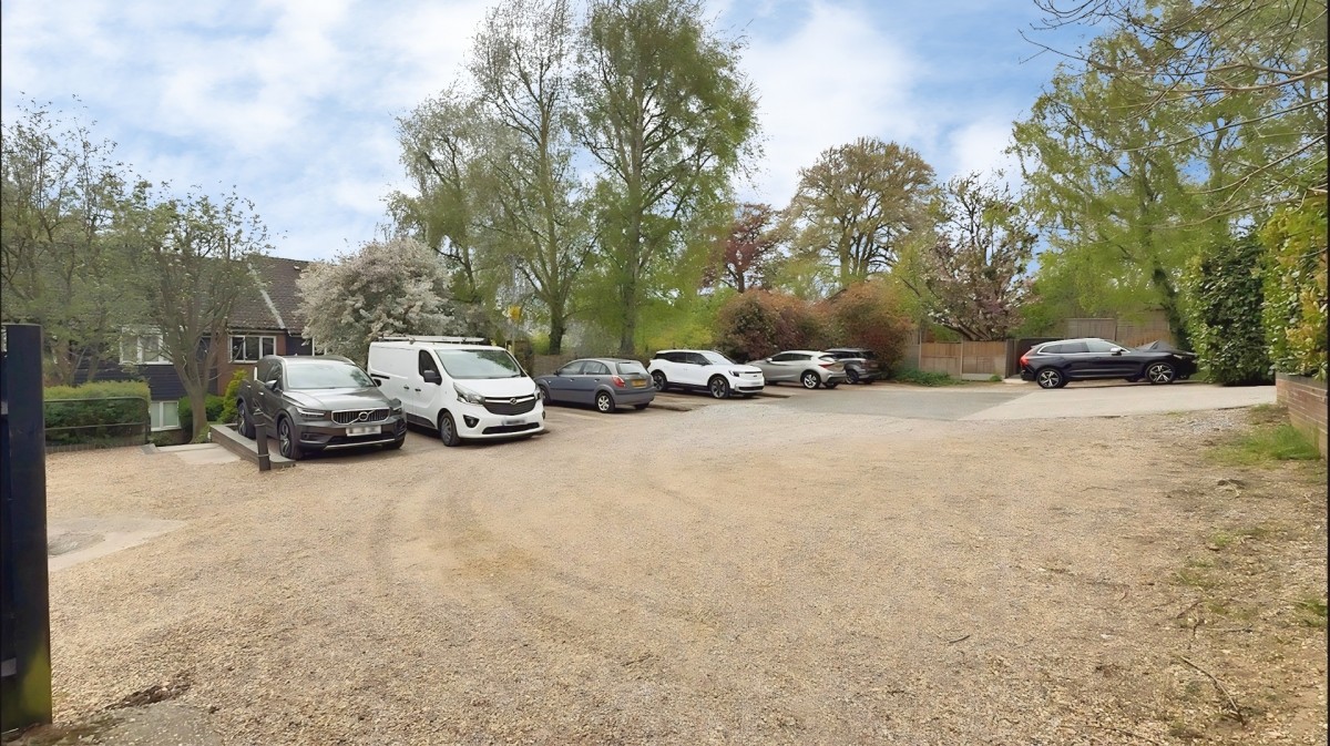 Horseshoe Court, Stanstead Abbotts