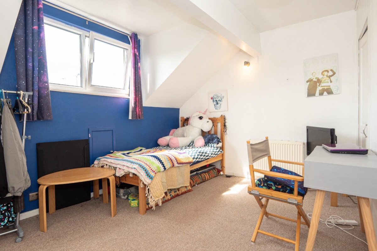 Oakroyd Terrace, Stanningley, Pudsey, LS28