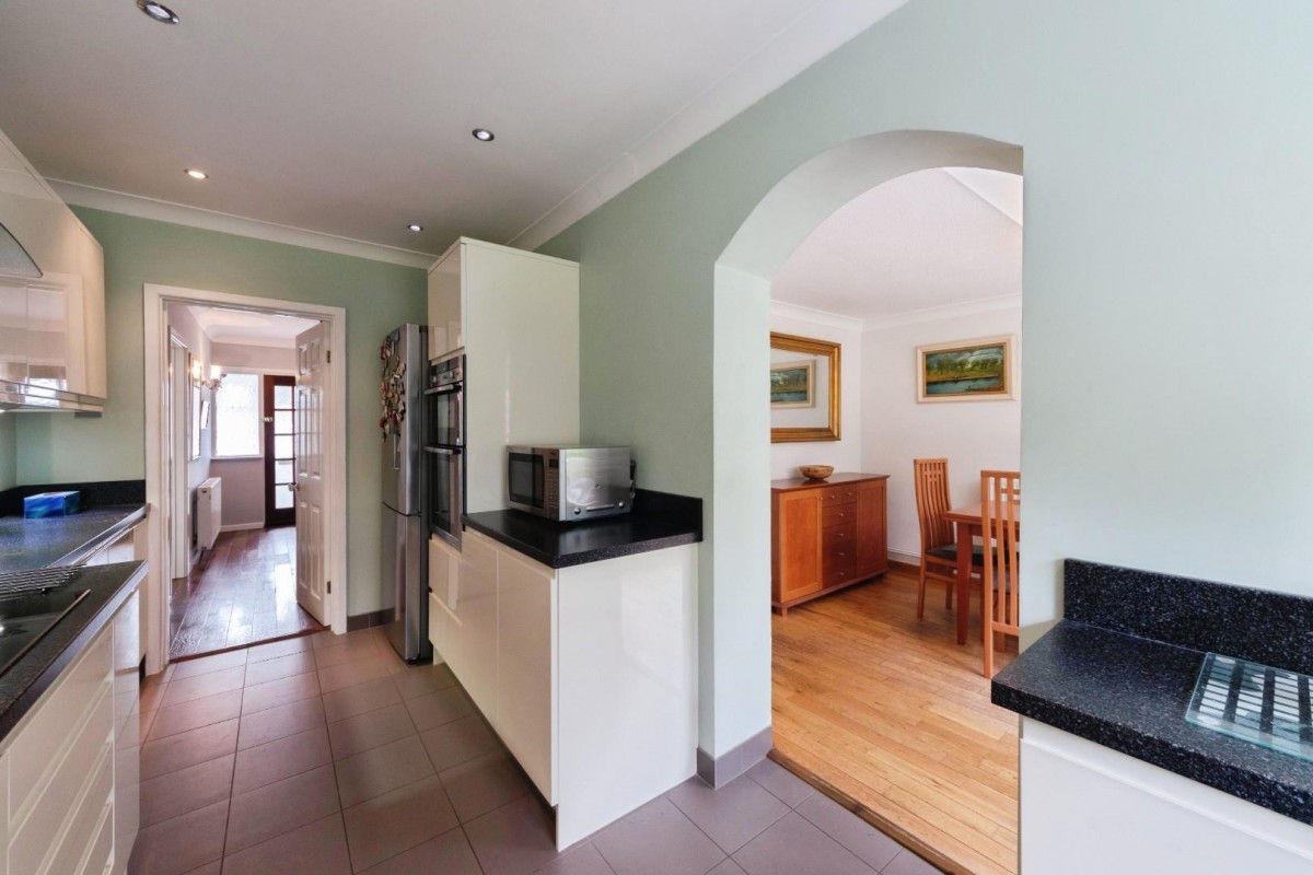 Leafield Road, Solihull