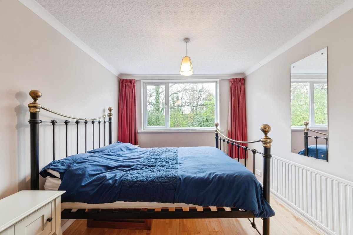 Leafield Road, Solihull