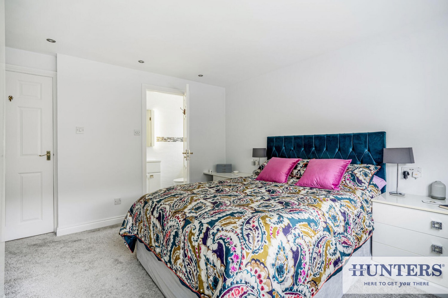 Overland Crescent, Bradford