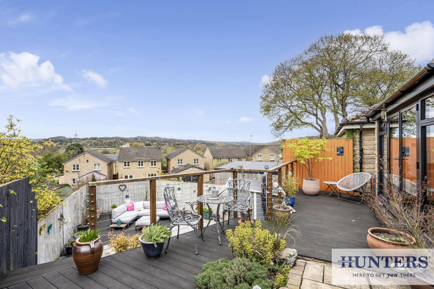 Overland Crescent, Bradford