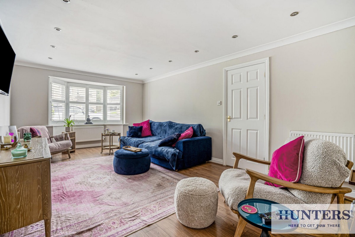 Overland Crescent, Bradford