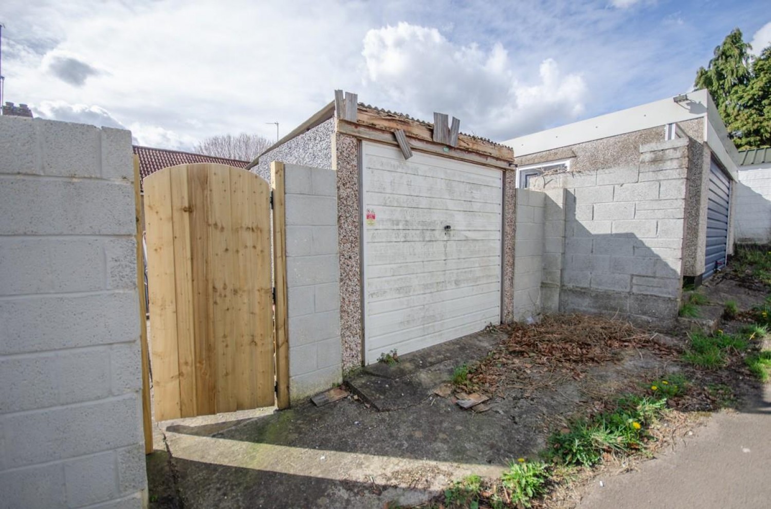 Burley Grove, Downend, Bristol, BS16 5QE